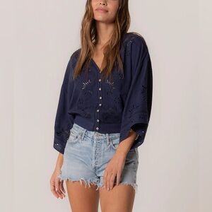 LOVESTITCH -Elijah Eyelet Top Sz Medium
